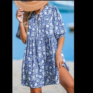 Blue floral puff sleeve mini dress